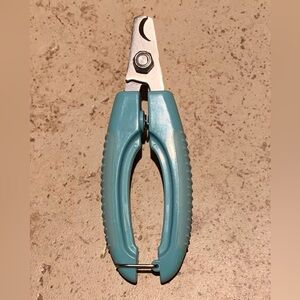 Martha Stewart Pets Nail Clippers With Safety Guard